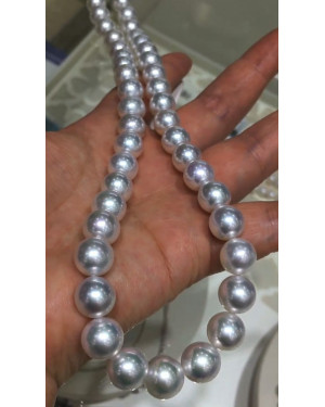 Australian white south sea pearl necklace