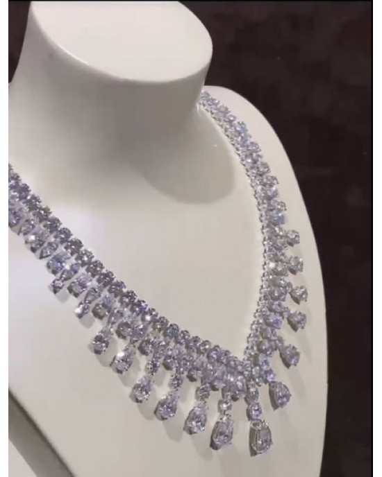 Stunning Diamond necklace